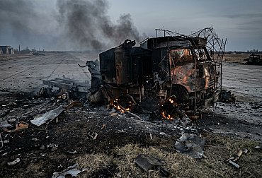 Ukrainian Drone Unit Hits Russian Air Defense Assets and Weapons Depot at Yeysk Airfield