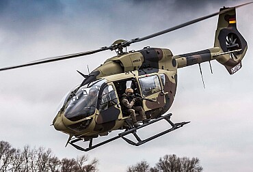 The end of SW-4 Puszczyk in Poland? Airbus is trying to push through its H145M helicopters, and three Apaches have already arrived