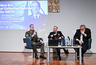 Admiral Bauer: If you want peace, you have to prepare for war