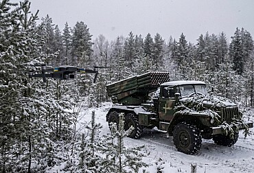 One Tiny Drone vs. a Grad System - Guess Who Wins (Video)