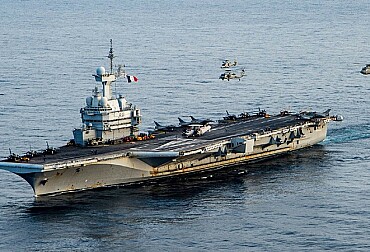 France Redirects Nuclear Carrier Charles de Gaulle to Eastern Mediterranean in Response to Regional Tensions