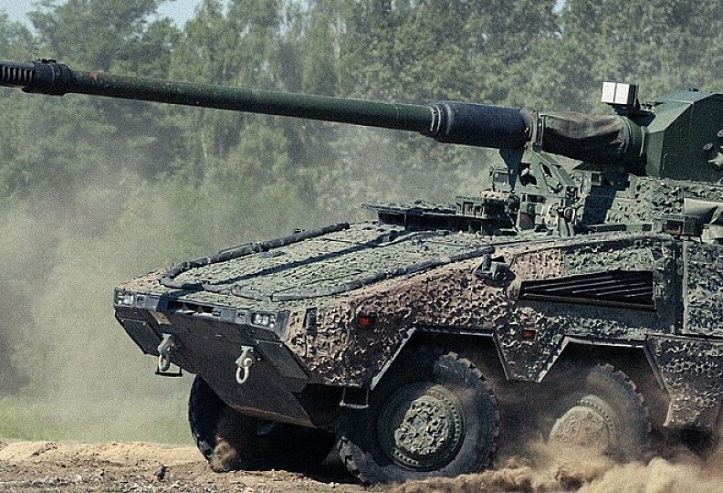 After Four Years of Delay, Germany’s First RCH 155 Howitzers Reach Ukraine