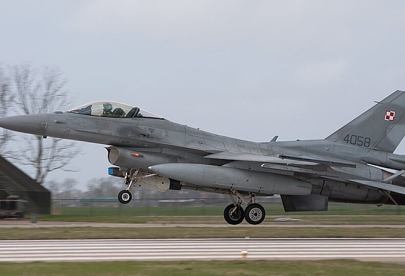 Poland to Allow Faster Decisions on Shooting Down Suspicious Air Targets