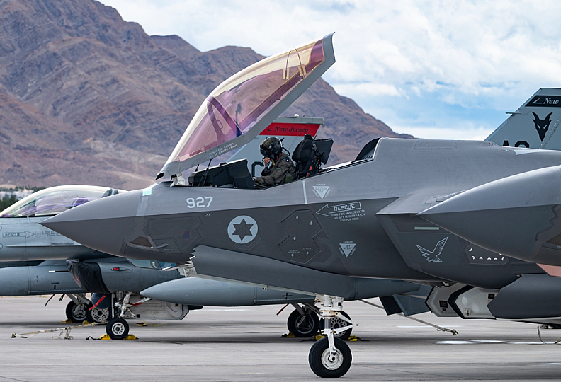 Let Israel Go First? Inside the Reported White House Plan to Corner Iran