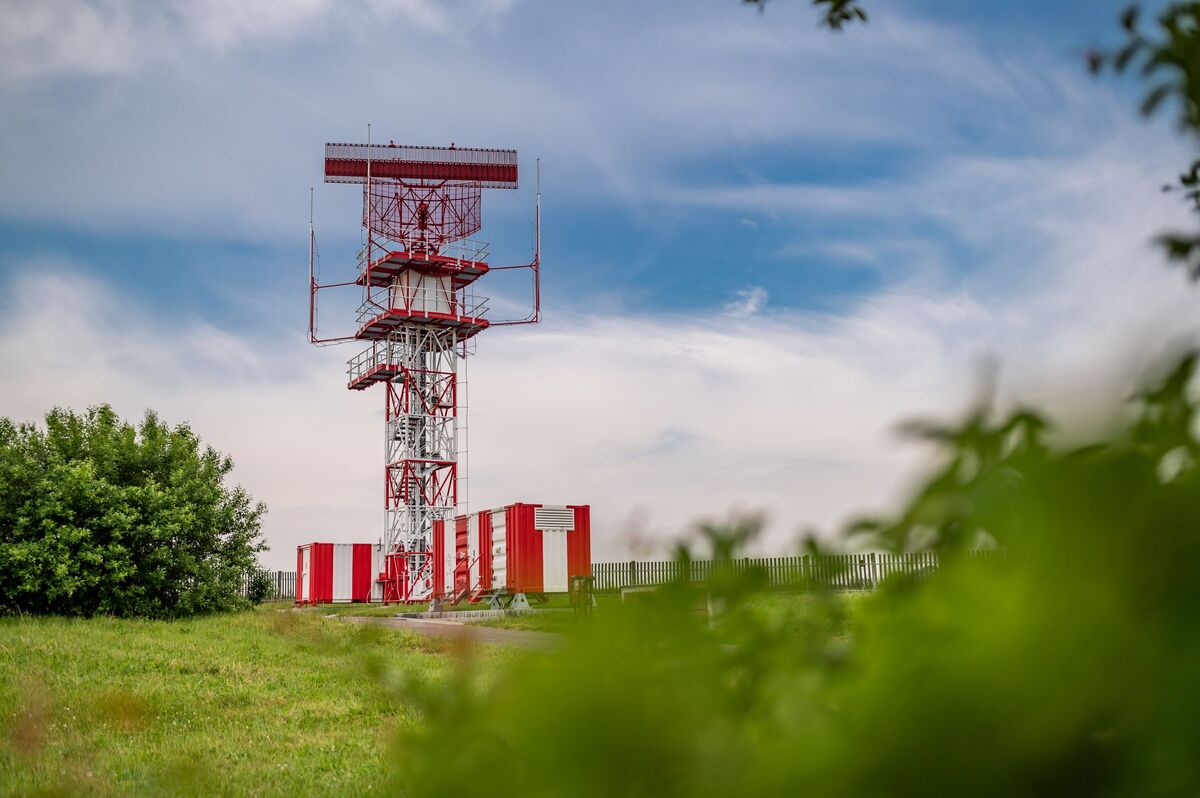 Picture: Eldis RL-2000 MSSR-1 combined radar | Eldis Pardubice