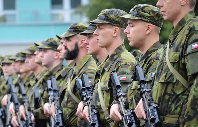 Picture: The Czech Armed Forces face a long-term inability to meet the required army numbers | Czech Armed Forces