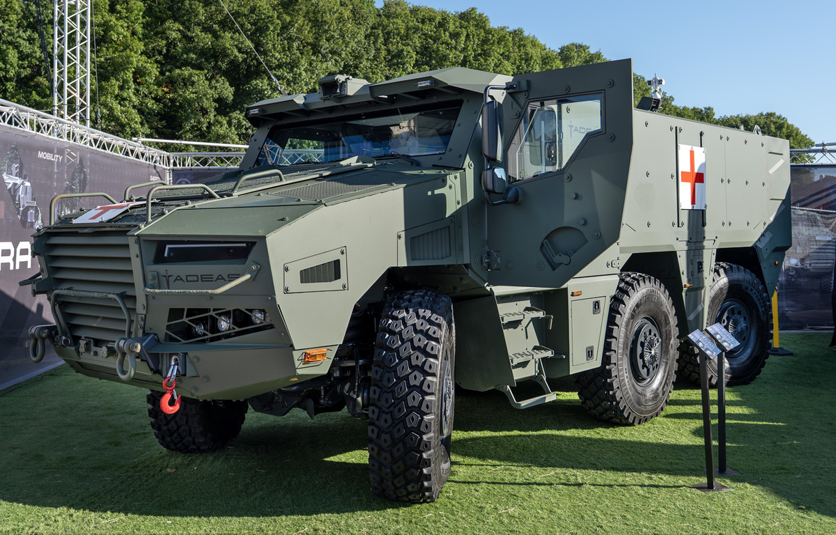 Picture: TADEAS 6x6 MEV | DEFENSE MAGAZINE
