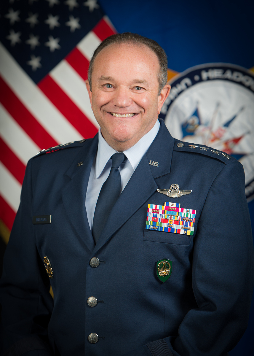 Picture: 2013 official portrait as Commander, USEUCOM | NATO